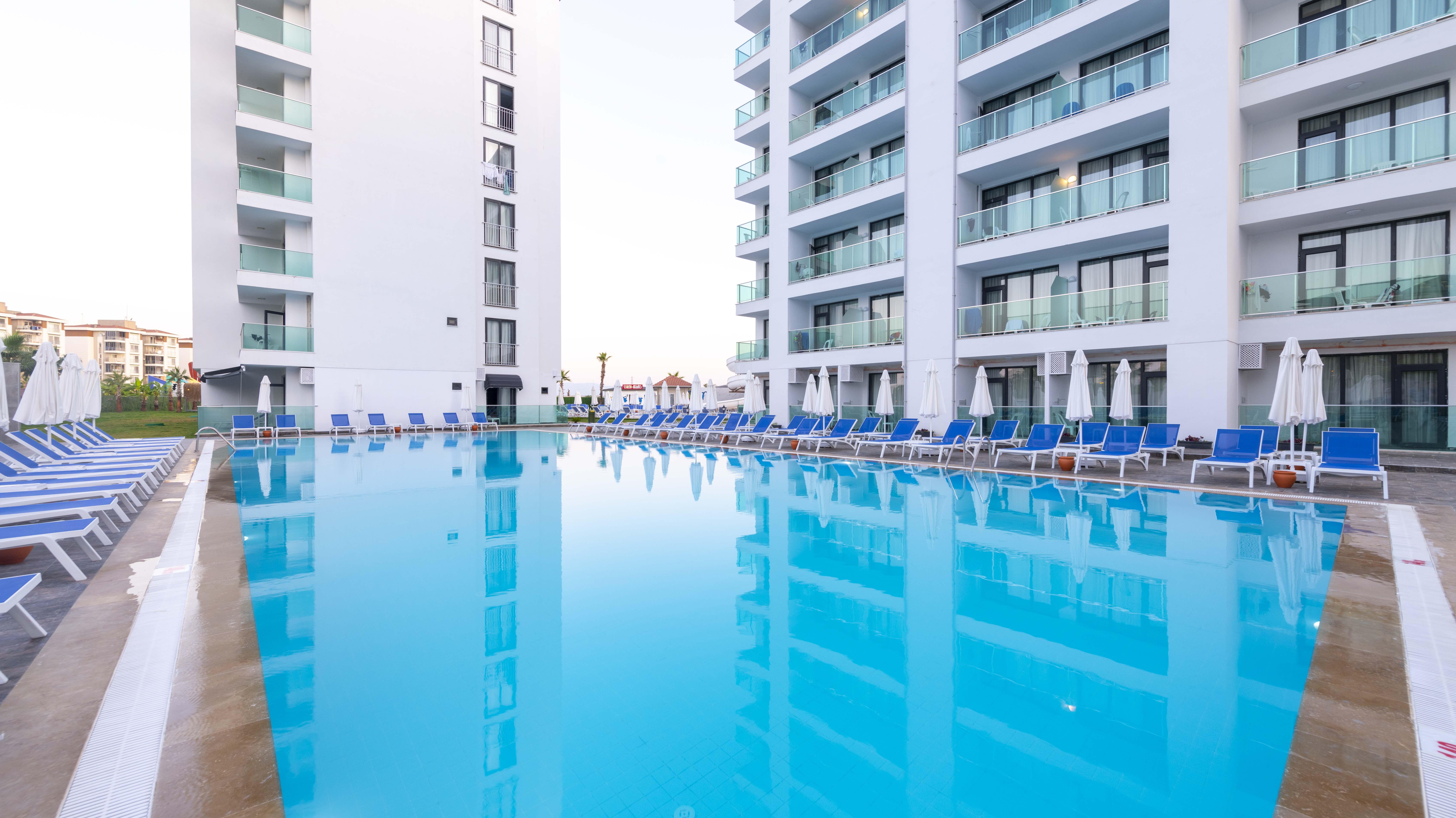 Hotel Royal Towers Lara Antalia Esterno foto