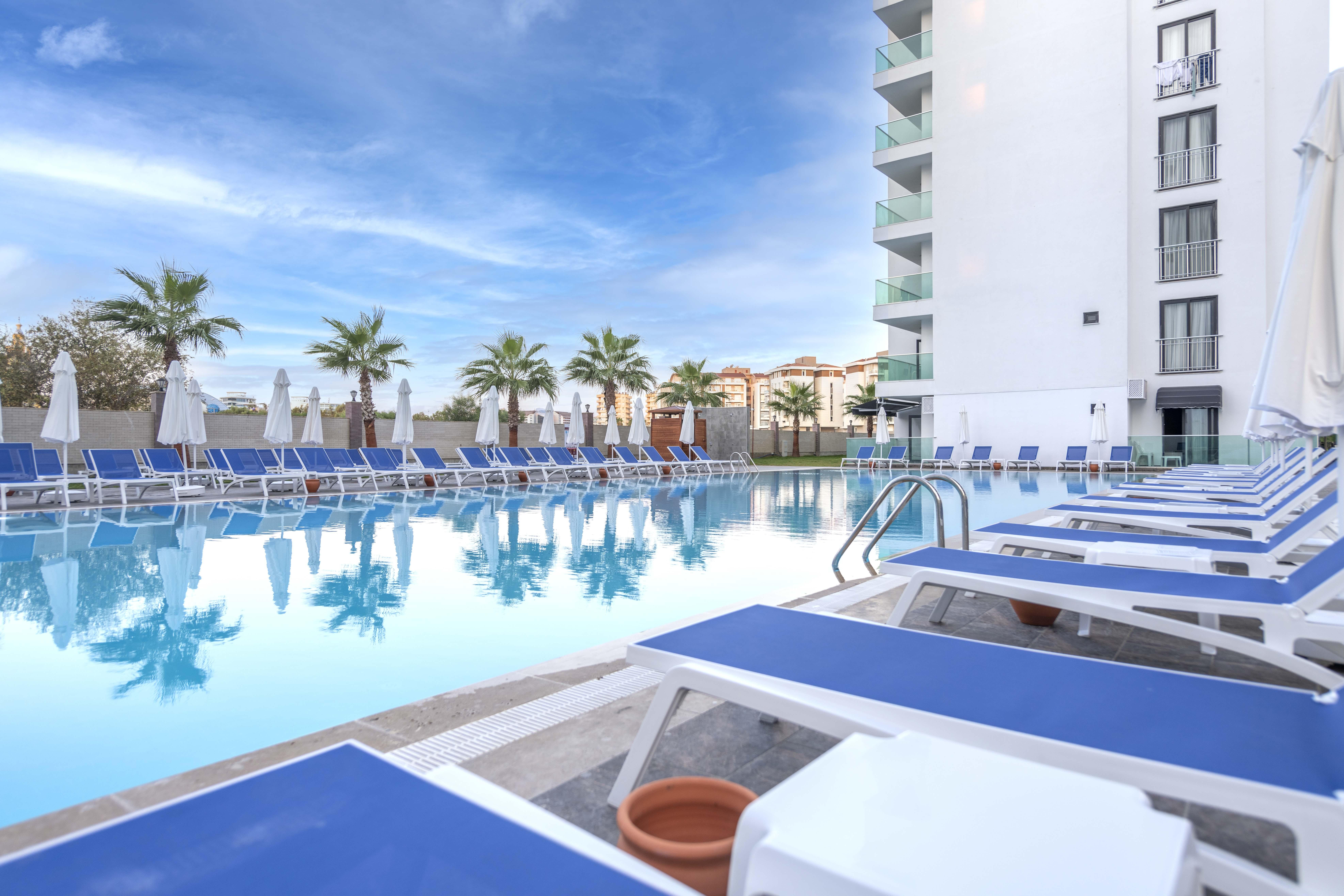 Hotel Royal Towers Lara Antalia Esterno foto