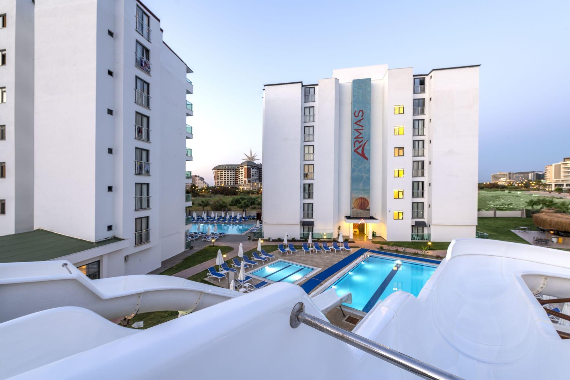 Hotel Royal Towers Lara Antalia Esterno foto