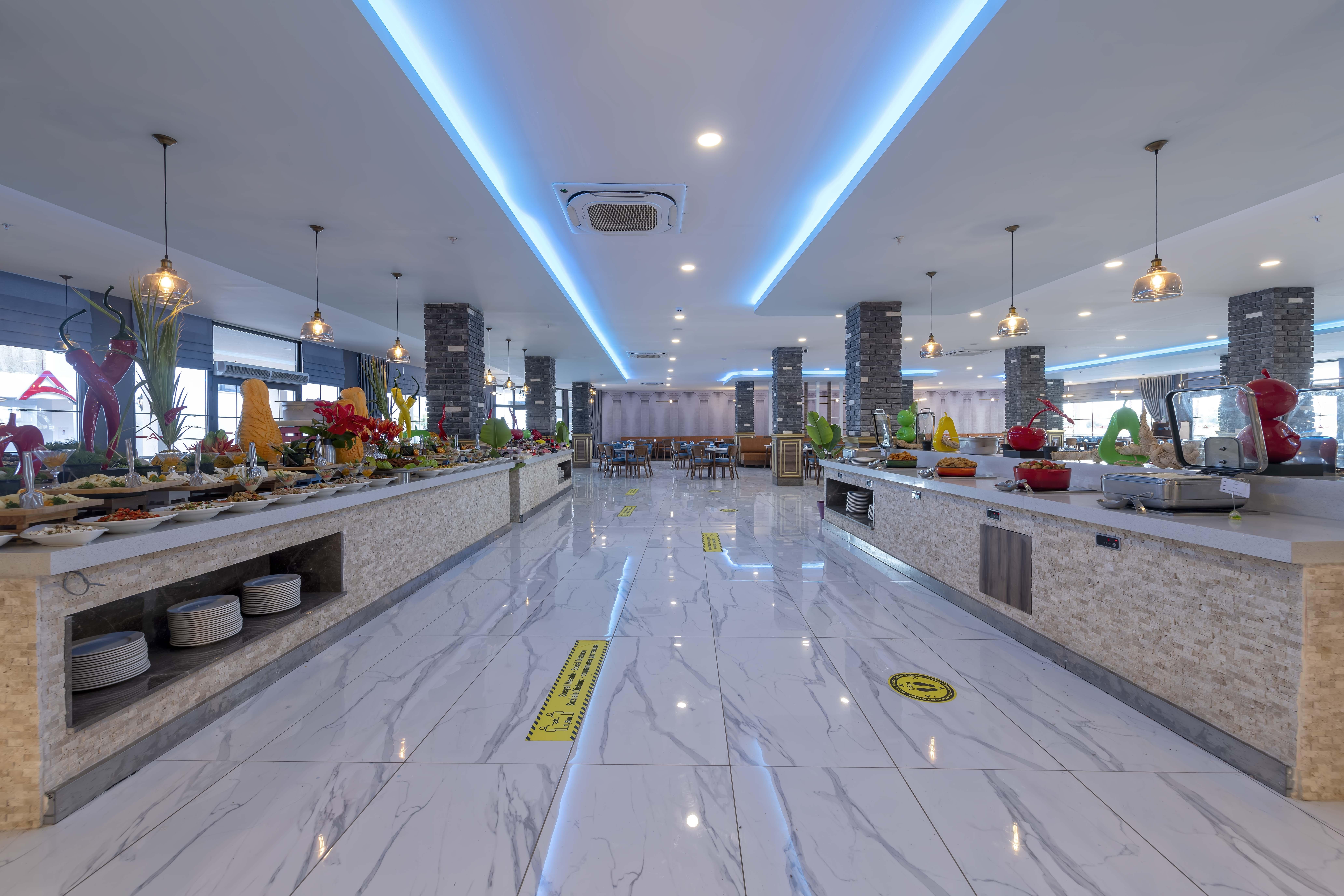 Hotel Royal Towers Lara Antalia Esterno foto